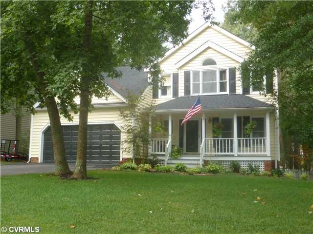 Exterior Front - Welcome Home! Beautiful VINYL Sid