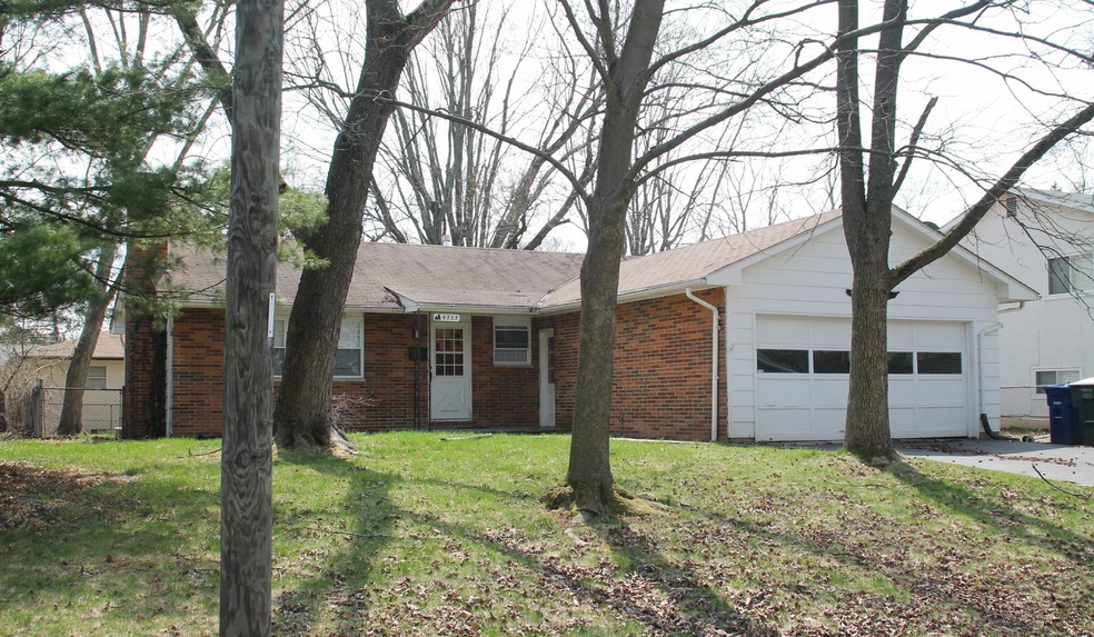 4753 Robinhood Park, Columbus, OH 43227 - photo 1