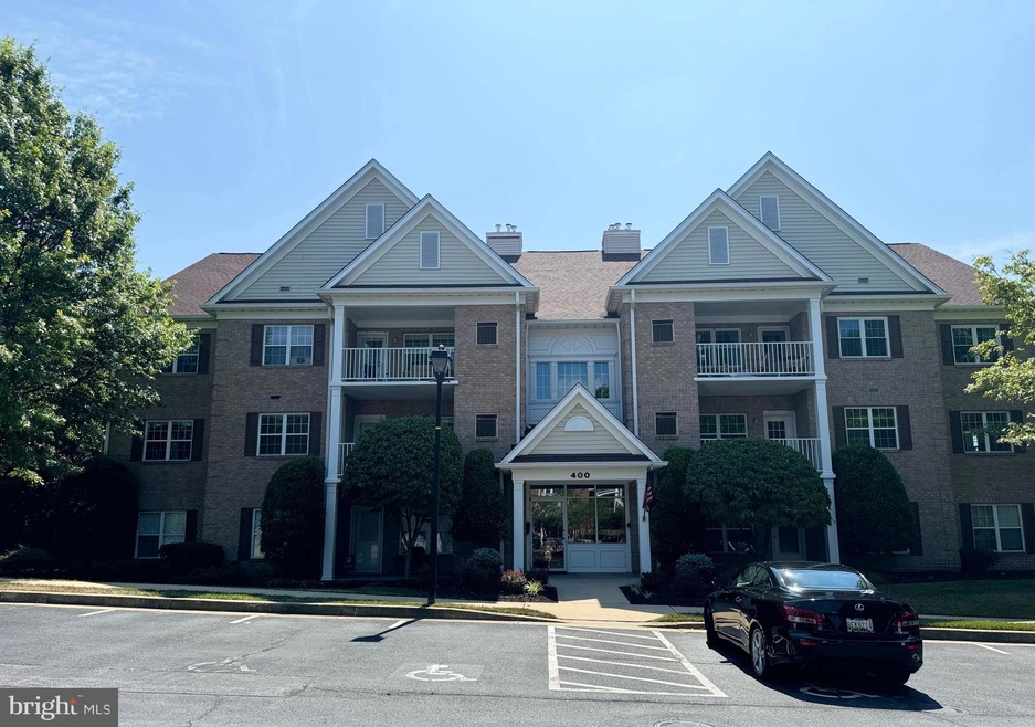 400 Plumbridge Ct unit 201, Lutherville Timonium, MD 21093 - photo 1