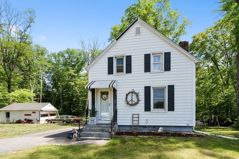 39 Winthrop St, Rehoboth, MA 02769 - photo 1