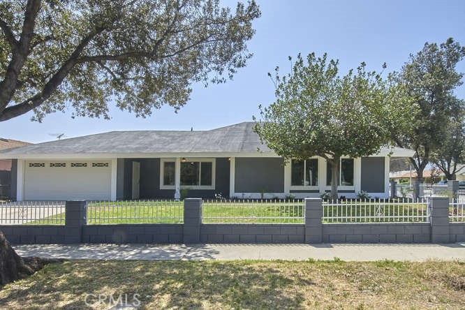 Sold $1,150,000 • Co-Listing Agent