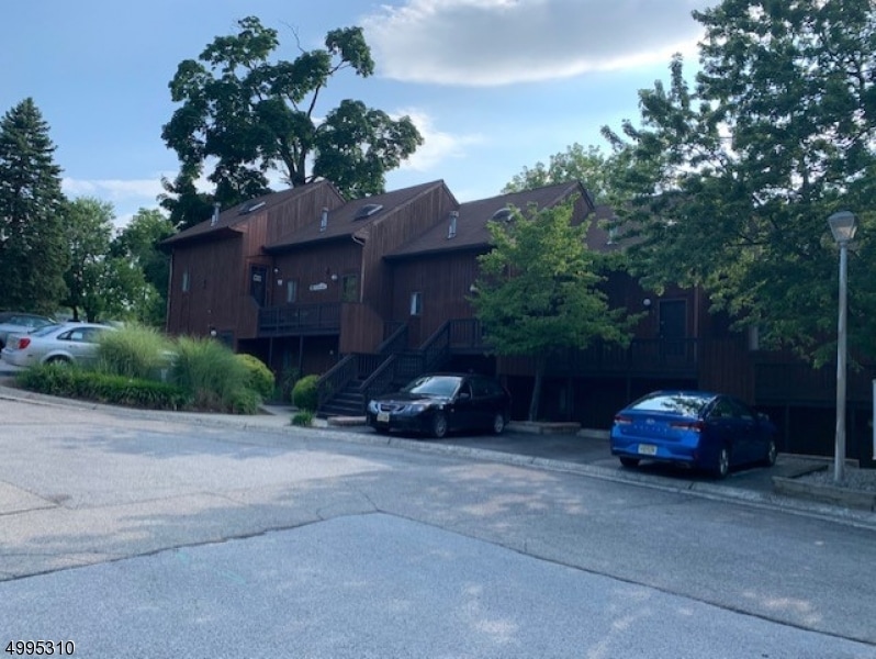 1 Jackson Hole unit 9, Vernon, NJ 07462 - photo 1