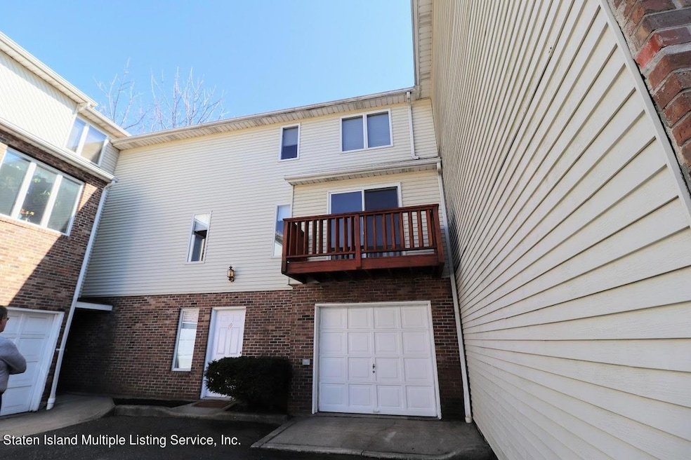 19 Arthur Ct, Staten Island, NY 10310 - photo 1