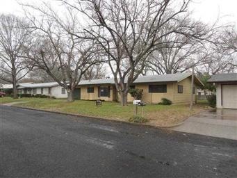 805 Sunset St, Fredericksburg, TX 78624 - photo 1