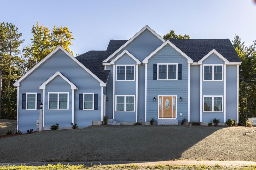 274 Standish Ln unit 187-10-7, Hudson, NH 03051 - photo 1