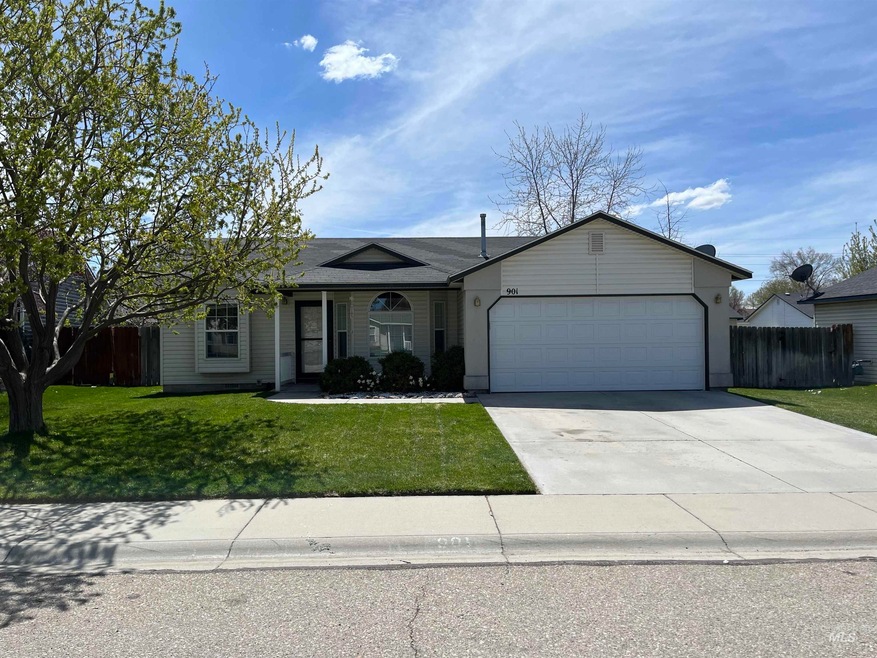 901 W Georgia Ave, Nampa, ID 83686 - photo 1