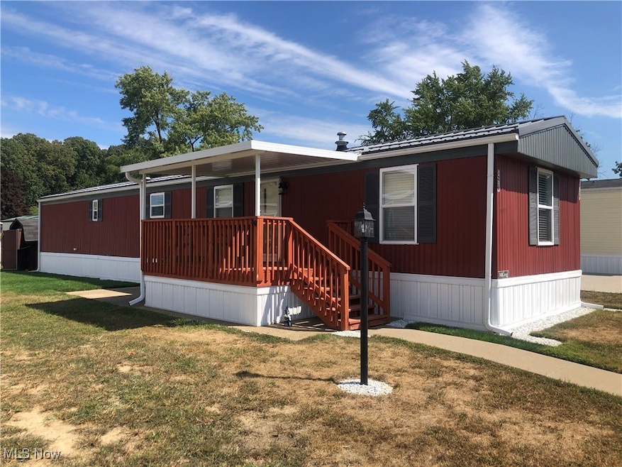 5219 N St NE, Magnolia, OH 44643 - photo 1