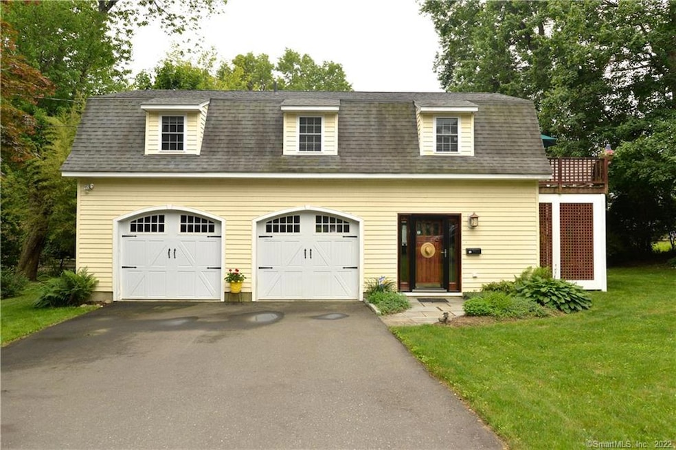 20 Elmwood Ave, Trumbull, CT 06611 - photo 1