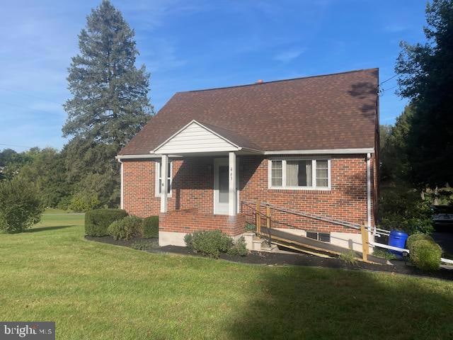 463 White Oak Ln, Leesport, PA 19533 - photo 1