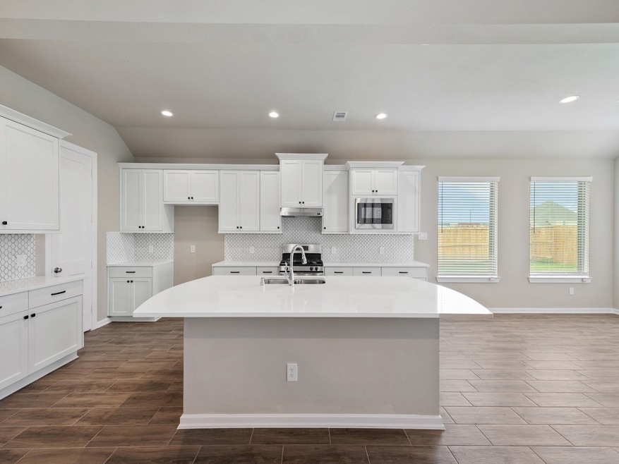 9531 Willard Dr, Manvel, TX 77578 - photo 1