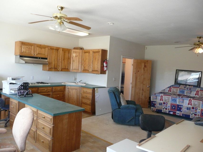 Kitchen in living qtrs