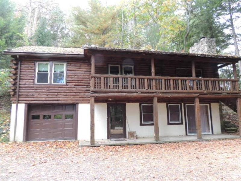 Beautiful quality built log home, with view of riv