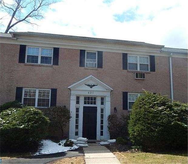 420 N Wayne Ave unit 1, Wayne, PA 19087 - photo 1
