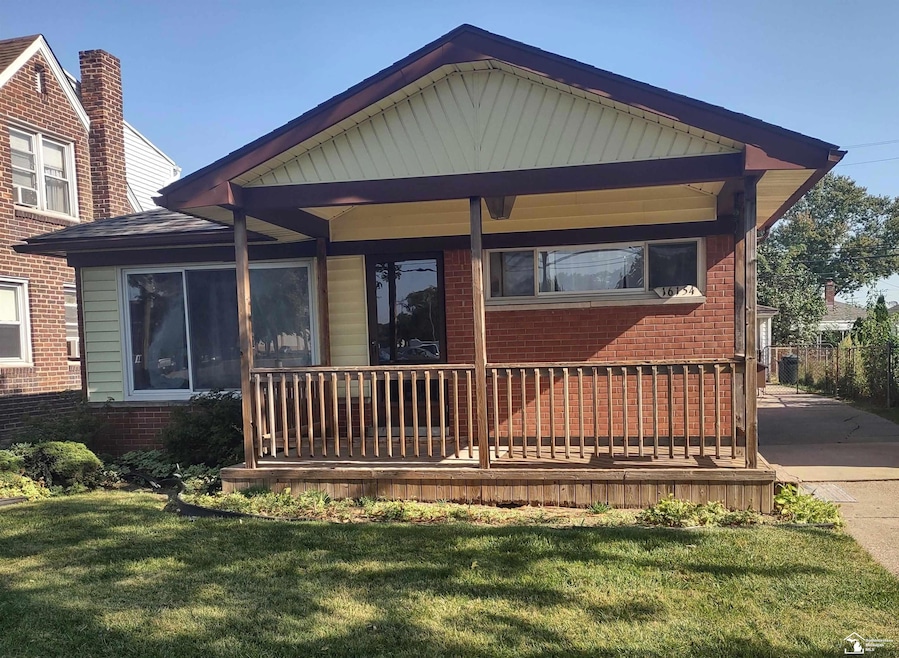 16154 May St, Allen Park, MI 48101 - photo 1