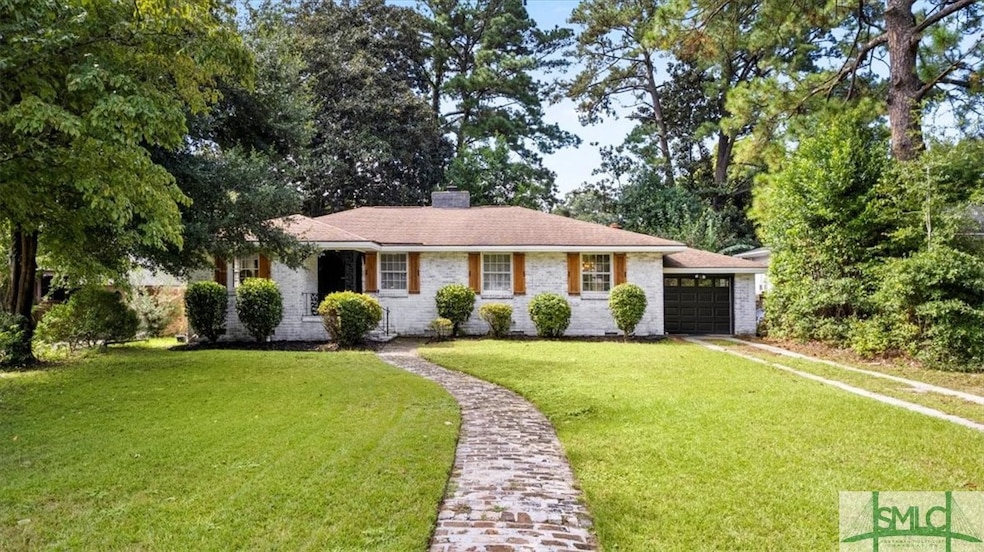 17 E 62nd St, Savannah, GA 31405 - photo 1