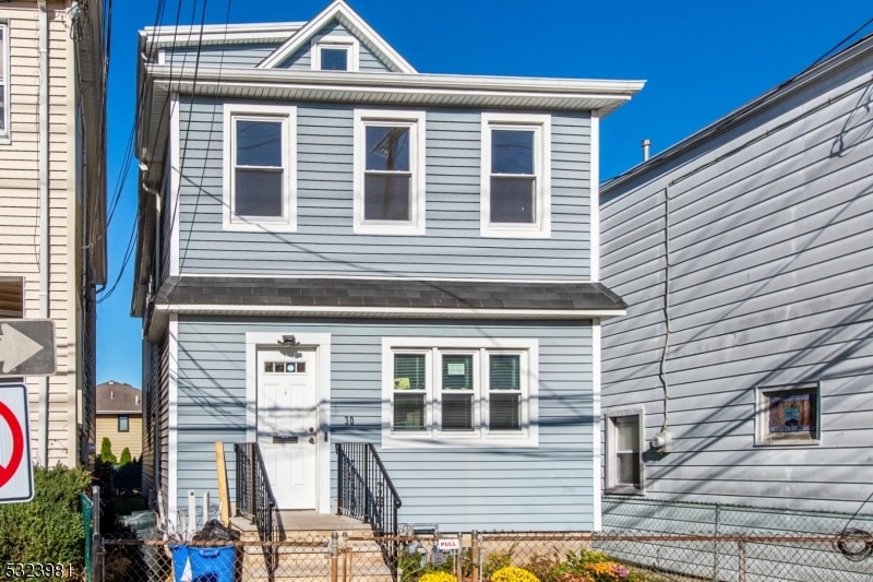 For Rent $2,300/month