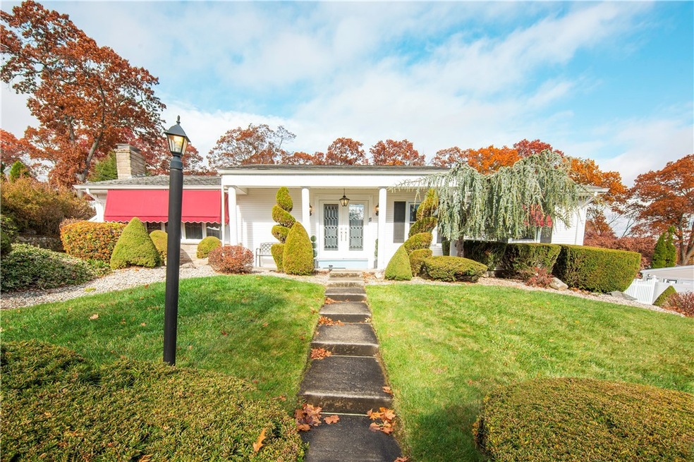 11 Tabor Dr, Johnston, RI 02919 - photo 1