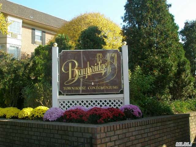 1401 Bonnie Ln, Bayside, NY 11360 - photo 1