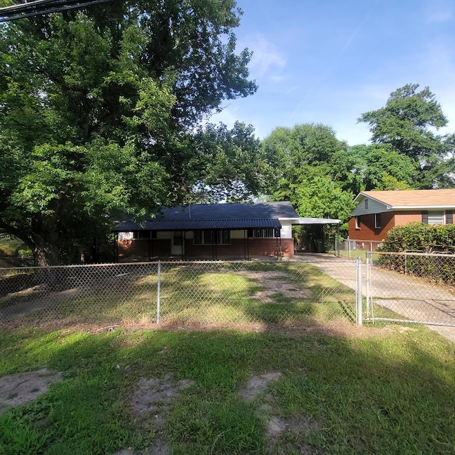 For Rent $975/month • Co-Listing Agent