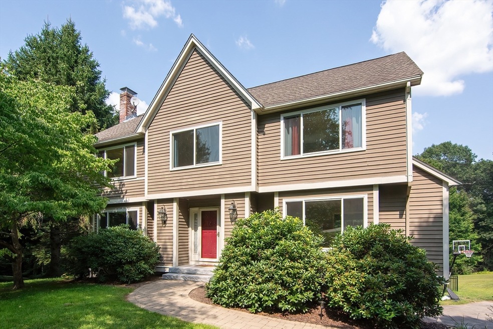 16 Walnut Hill Rd, Millis, MA 02054 - photo 1