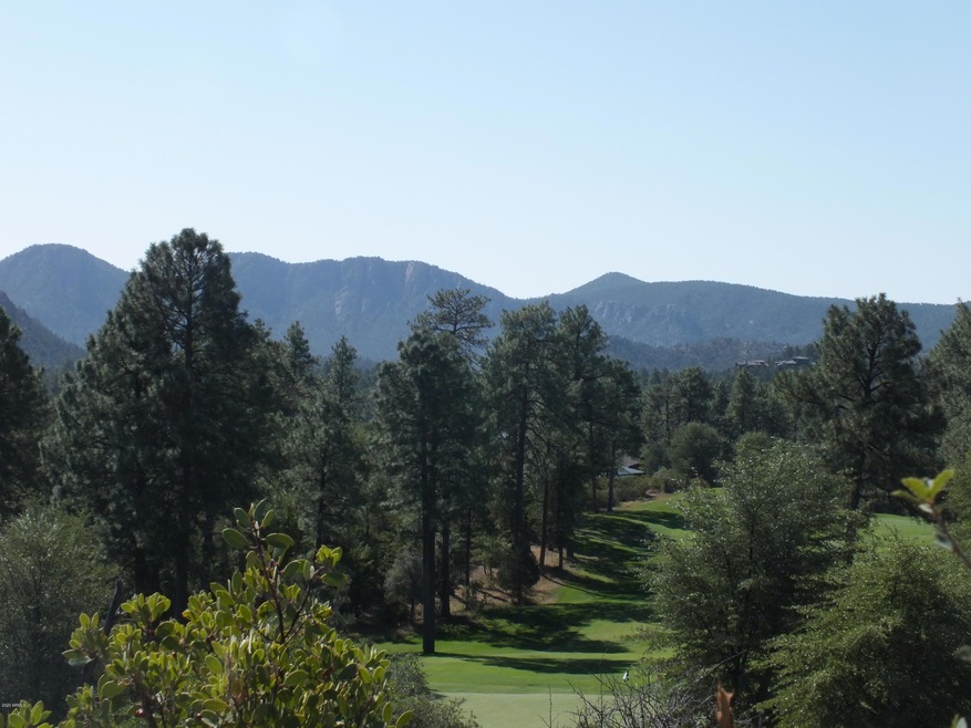 Mountain & Golf Views