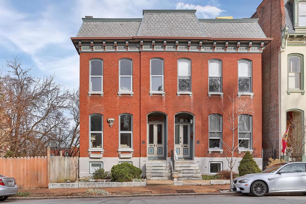 1919 Hickory St., is the left side townhome.