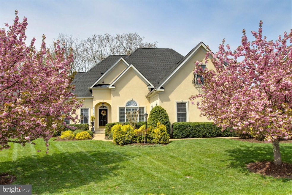 8236 Roxborough Loop, Gainesville, VA 20155 - photo 1