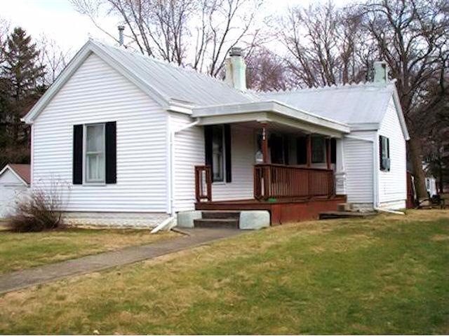 308 E Fancy St, Blanchester, OH 45107 - photo 1