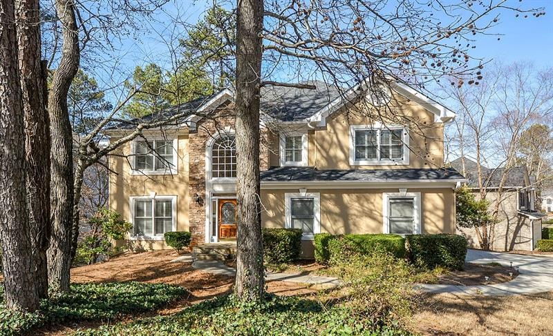 105 Nesbit Ridge Dr, Roswell, GA 30076 - photo 1