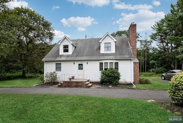 1013 Kent Place unit 2, Franklin Lakes, NJ 07417 - photo 1