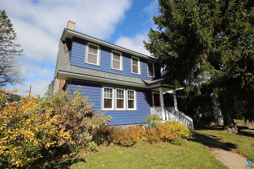 2323 E 8th St, Duluth, MN 55812 - photo 1