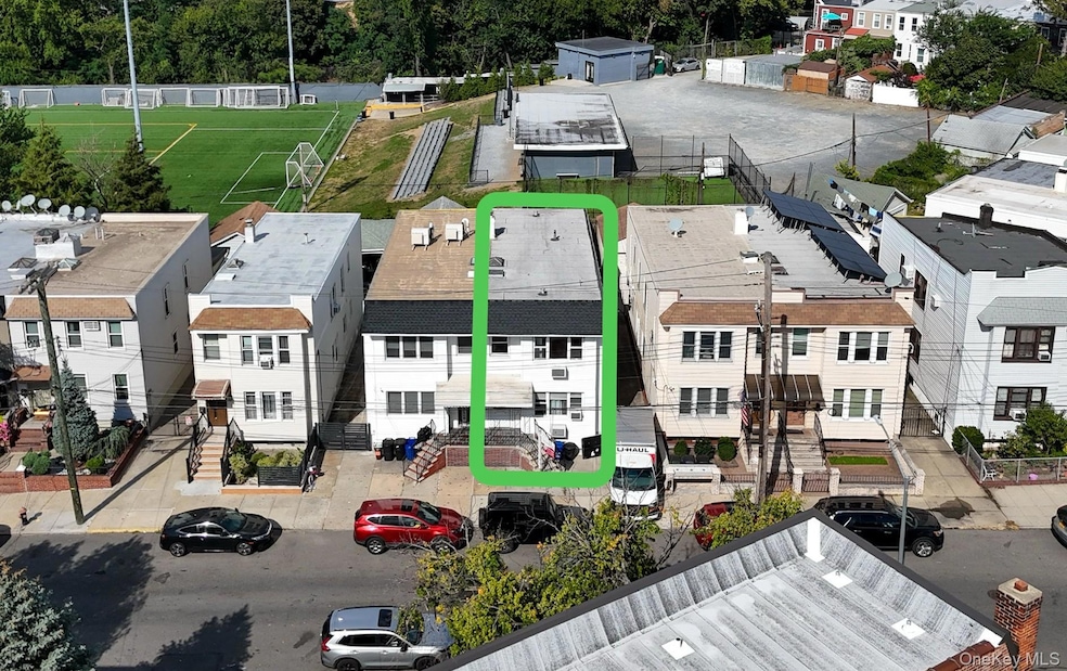 6167 56th St, Maspeth, NY 11378 - photo 1