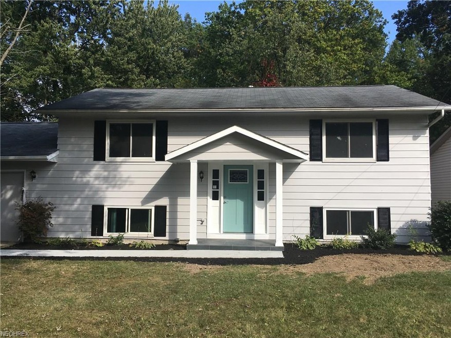 835 Sheffield Rd, Sheffield Lake, OH 44054 - photo 1