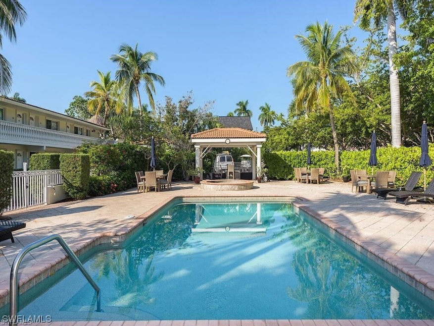 950 7th Ave S unit 12, Naples, FL 34102 - photo 1