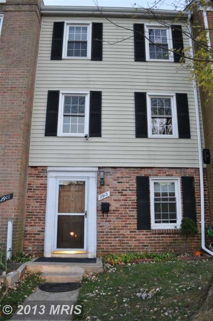 2913 Wren Ct, Woodbridge, VA 22191 - photo 1