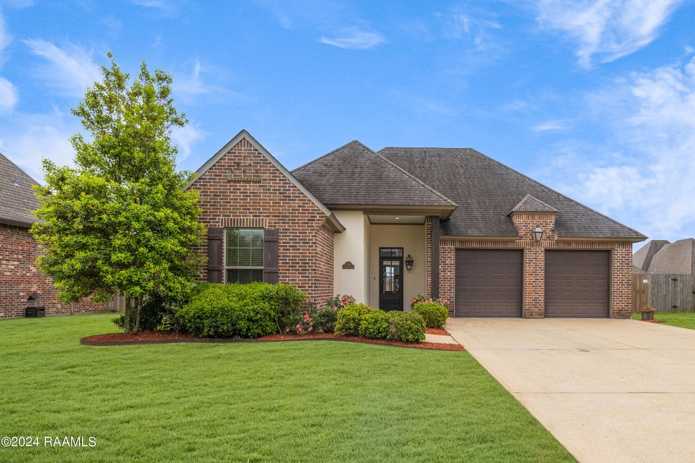3308 Chuggie Ln-1