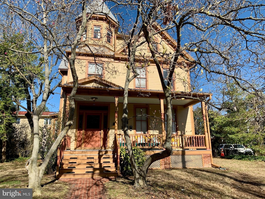 128 N Queen St unit 3, Chestertown, MD 21620 - photo 1