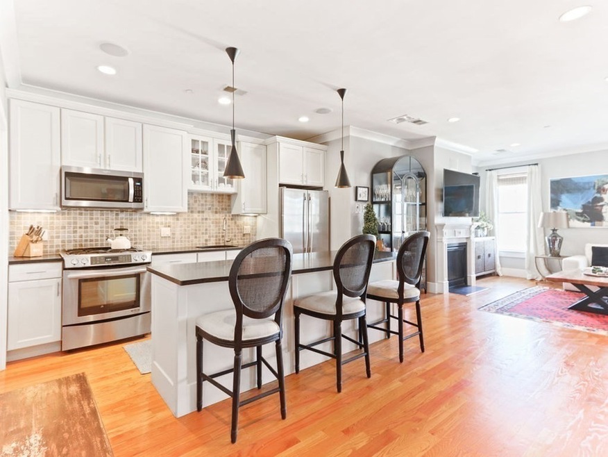 525 E 7th St unit 5, Boston, MA 02127 - photo 1