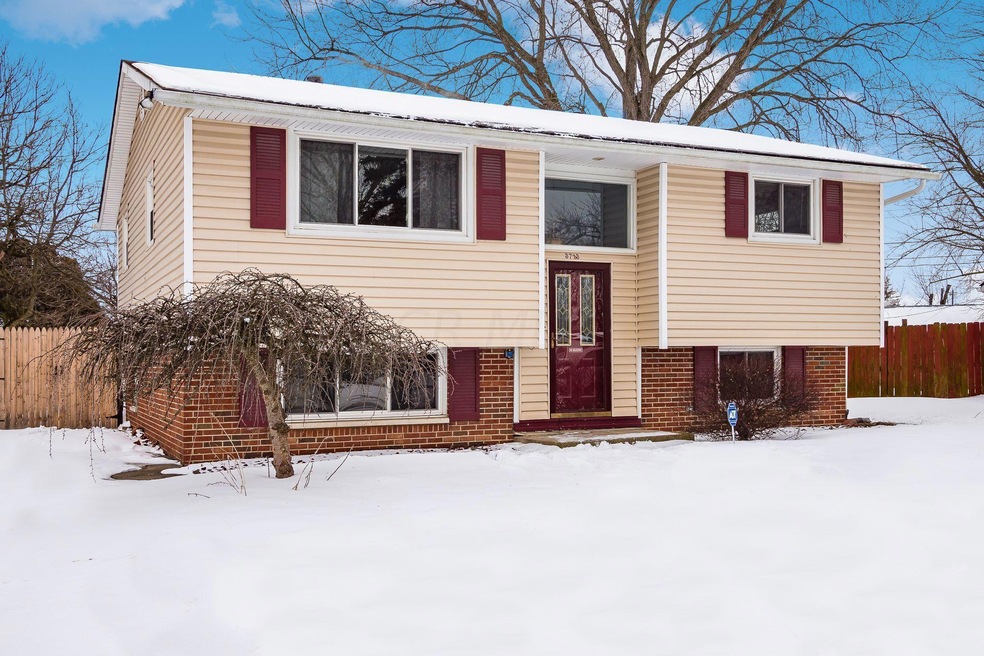 3733 Lynward Rd, Columbus, OH 43228 - photo 1