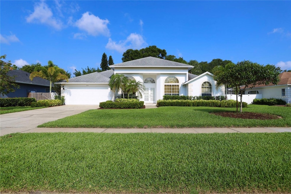 914 Palm Cove Dr, Orlando, FL 32835 - photo 1