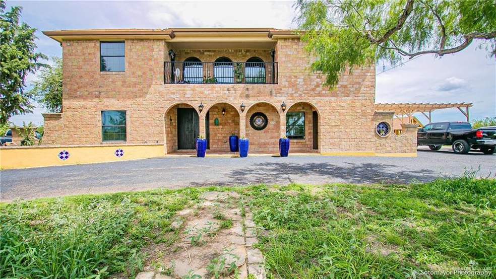 1325 W Rogers Rd, Edinburg, TX 78541 - photo 1