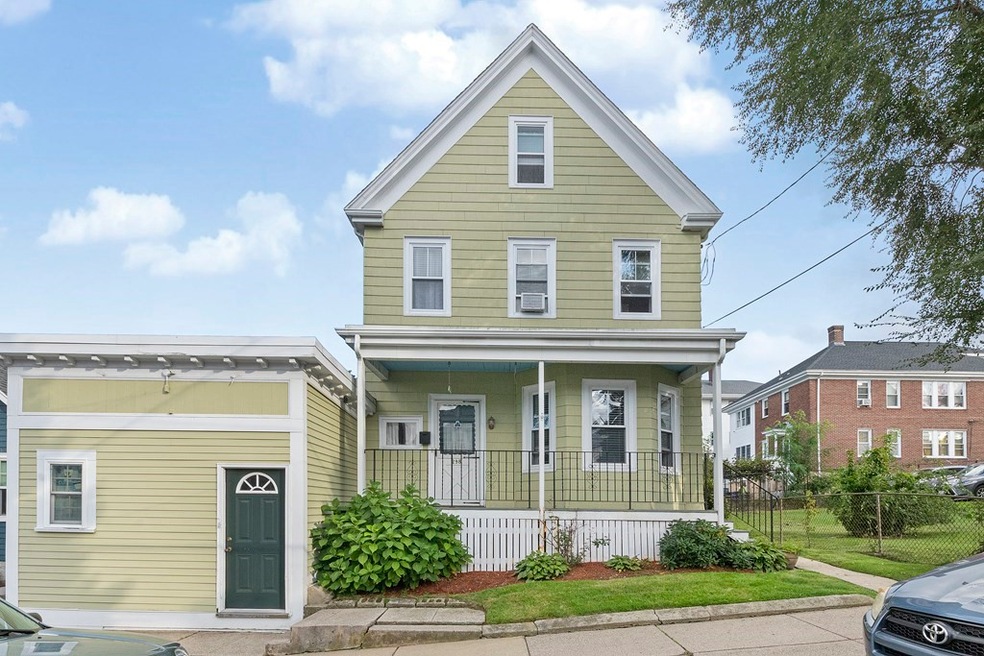 296 Kittredge St unit 298, Roslindale, MA 02131 - photo 1