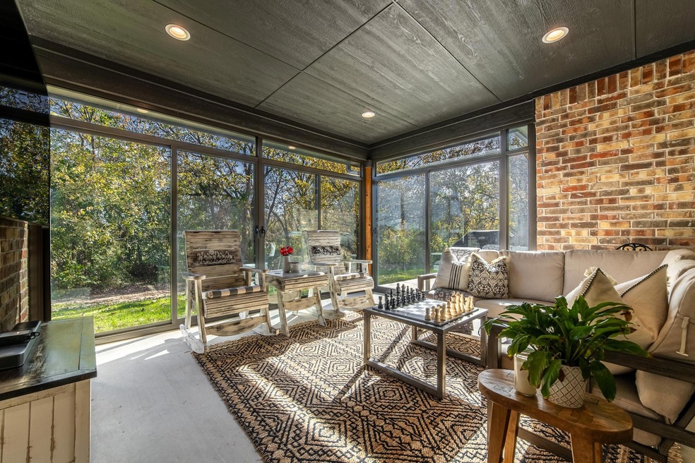 530 Ford Flats, Springtown, TX 76082 - photo 1