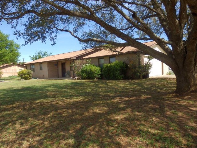 314 Bob Moritz Dr, Fredericksburg, TX 78624 - photo 1