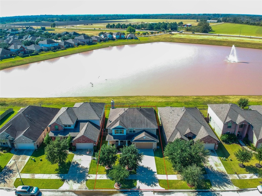 2307 Crescent Water, Rosenberg, TX 77471 - photo 1