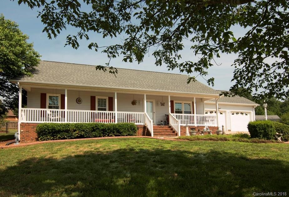 119 Watts Ct unit 97, Statesville, NC 28625 - photo 1