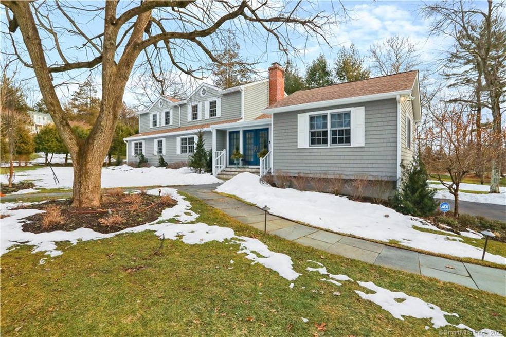 2 LOOKOUT LANE, WESTPORT CT