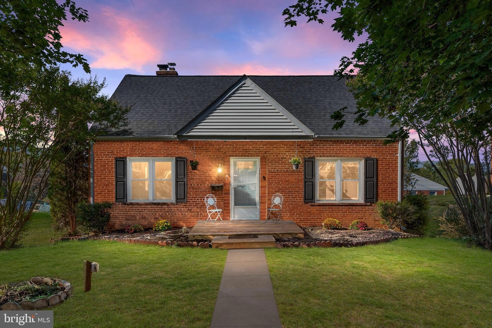 Sold $300,000 • Co-Listing Agent