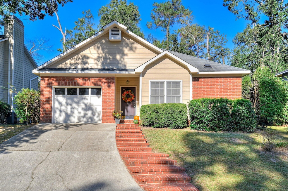 Under Contract $229,900 • Co-Listing Agent