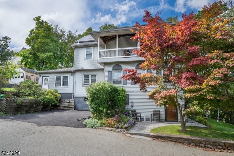 Sold $650,000 • Co-Listing Agent